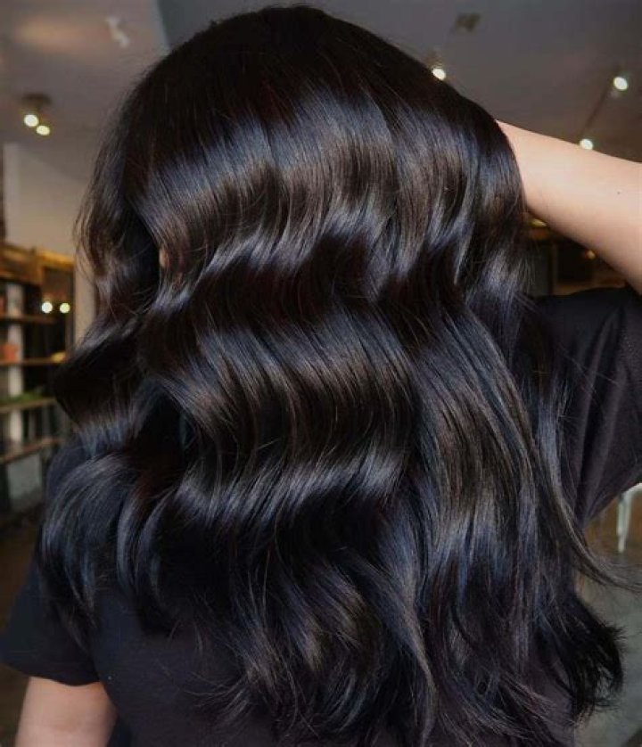 Who has naturally black hair?