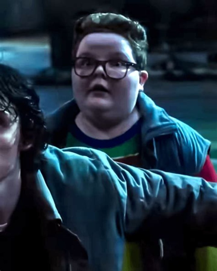 Who is the fat kid in Stranger Things?