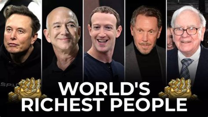 Who is the richest golfer alive?