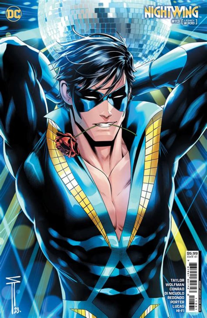 Who made Nightwing's suit?