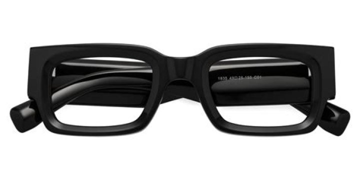 Who should wear black frame glasses?