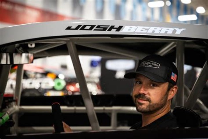 Who will be driving for Stewart-Haas in 2022?