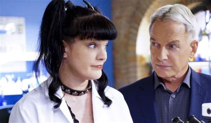 Why did Pauley Perrette retire?