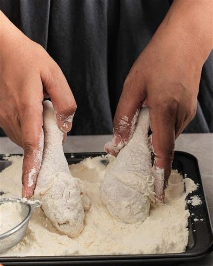 Why do we wash chicken with flour?