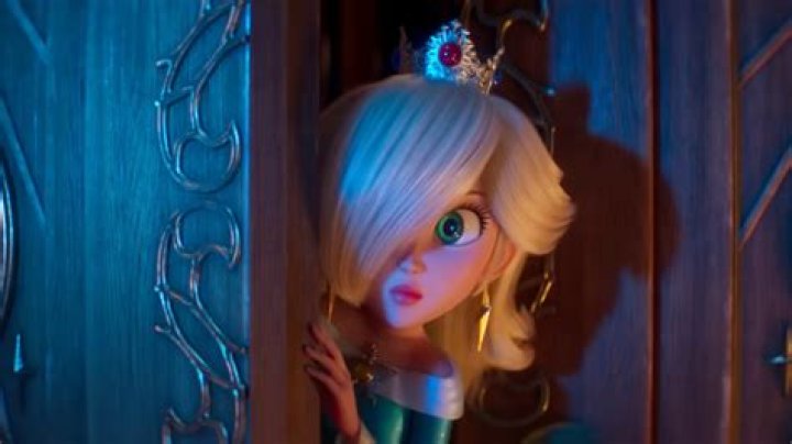 Why does Rosalina cover her eye?